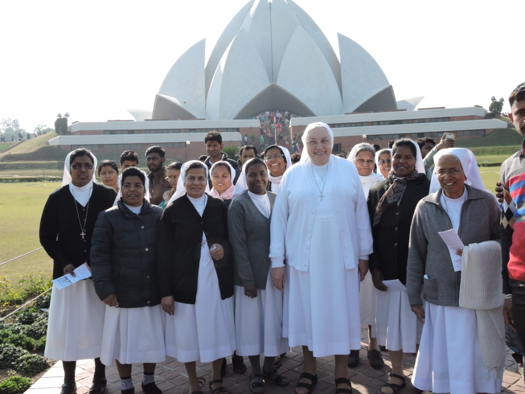 2.Visit to Lotus temple.JPG