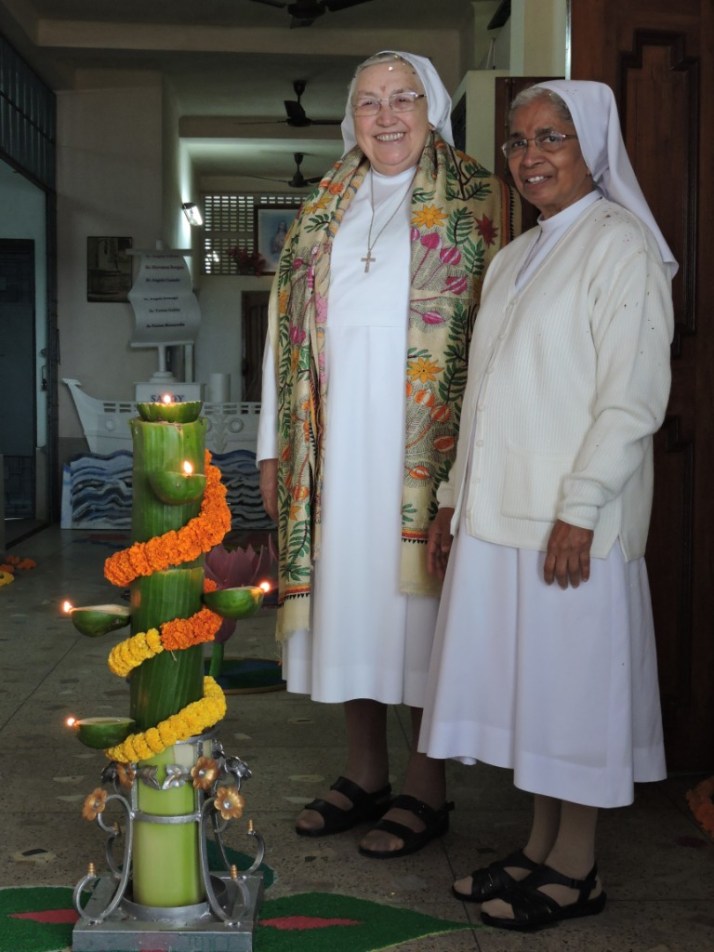 3. Welcome at Auxilium Barasat.JPG