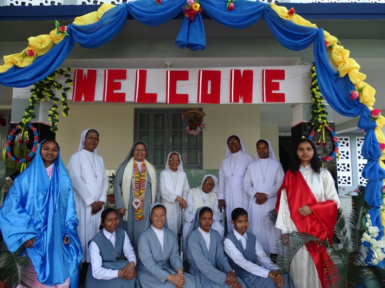 Welcome  at the arrival.JPG